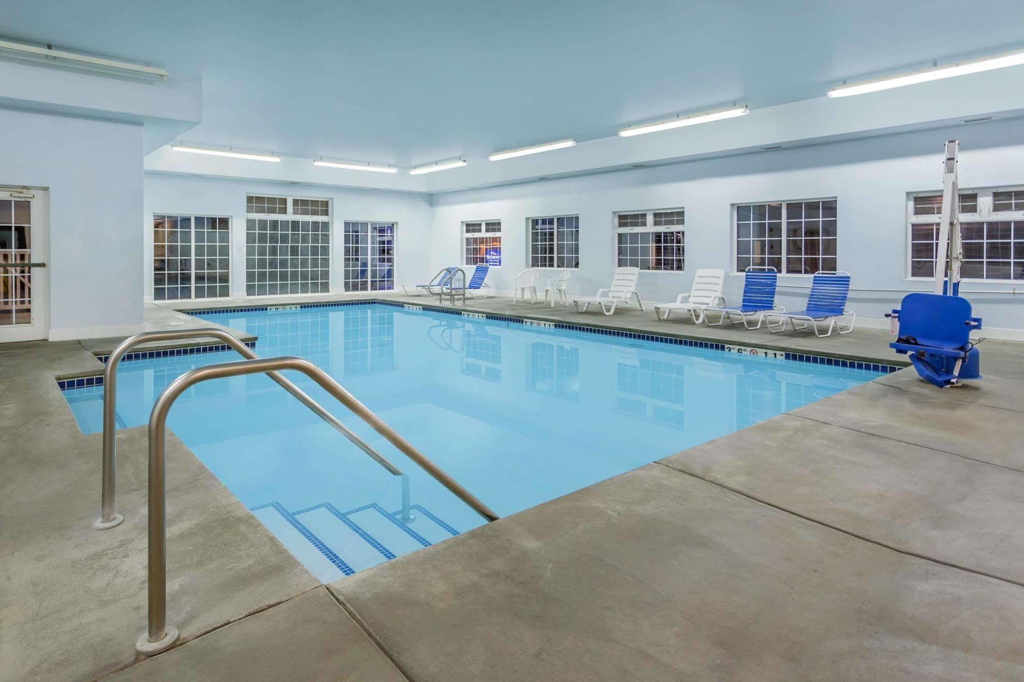 Hotel Silverstone & Spokane Valley