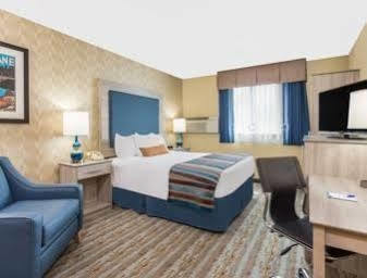Hotel Silverstone & Spokane Valley